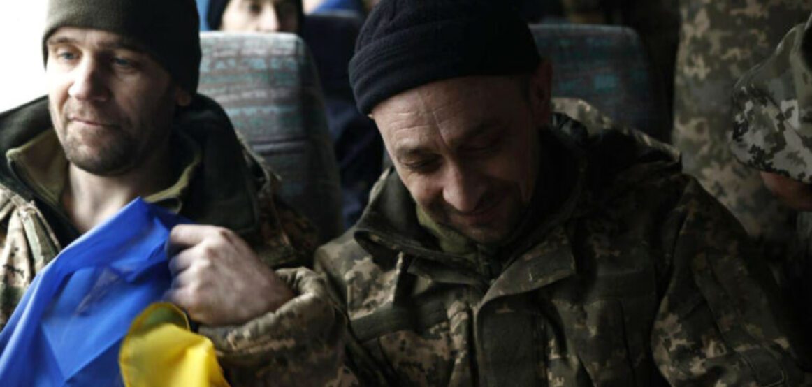 Ukraina dhe Rusia shkëmbejnë nga 150 robër lufte