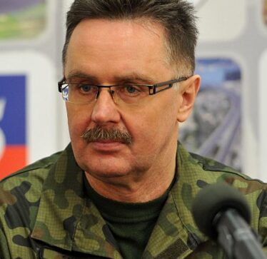 Gjenerali polak paralajmëron: Nuk kemi forca për një mision në Ukrainë, vetëm vendet më të varfra po dërgojnë ushtarë