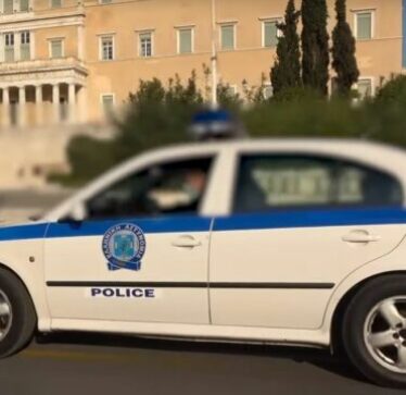 Vinte nga Spanja, shqiptarja kapet me 26 kg marijuanë në aeroportin e Athinës