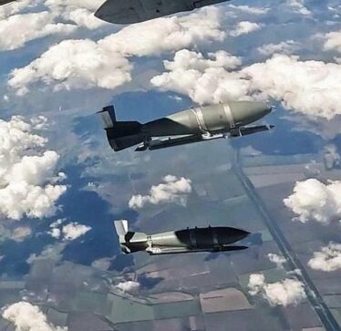 NATO kërkon zgjidhje për të luftuar bombat ruse të drejtuara