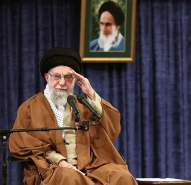 Trupa Revolucionare e Iranit kërkon nga lideri suprem që të tërheqë fetvanë që ndalon armët bërthamore