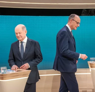 Debatë e ashpër mes Merz dhe Scholz para zgjedhjeve në Gjermani: “Sa budalla mund të jetë dikush?”
