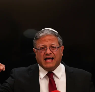 Ish-ministri izraelit bëri thirrje për një sulm masiv ajror dhe tokësor në Gaza