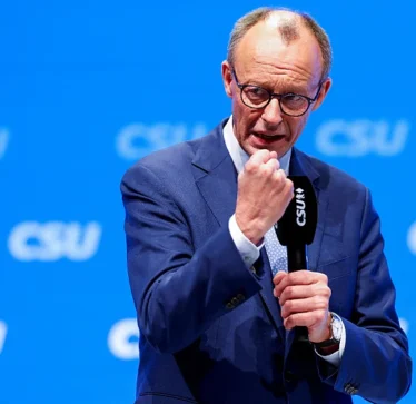 Humbësi i përhershëm para fitores së tij të madhe: A mund të dalë Friedrich Merz nga hija e Angela Merkel-it?