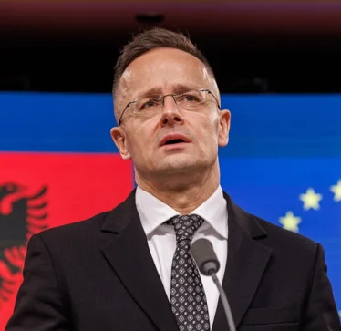 Szijjarto: “Elitat evropiane do të bëjnë gjithçka për të sabotuar procesin e paqes në Ukrainë”