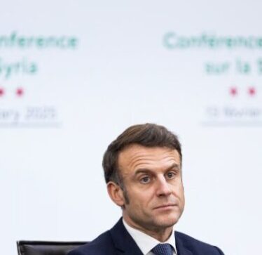 Macron i fton urgjent liderët evropianë në Paris, arsyeja është Trump