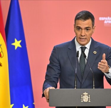 Spanja “nuk do të lejojë” planin e Trumpit për zhvendosjen e palestinezëve nga Gaza