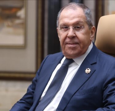 Lavrov: Rusia dhe SHBA bien dakord të zgjidhin çështjet e misioneve diplomatike