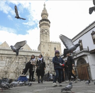 Damasku vazhdon të gjallërojë me ritmin e jetës së përditshme