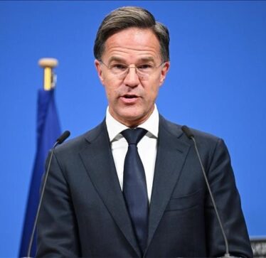 Rutte: NATO pret që në Kosovë të formohet një qeveri stabile