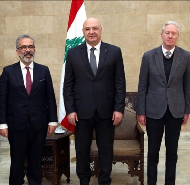 Presidenti libanez kundërshton zhvendosjen e palestinezëve nga tokat e tyre