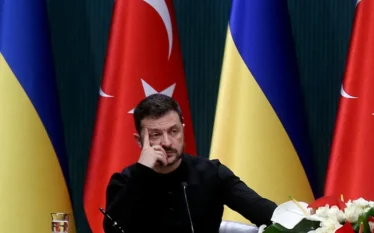 Zelensky pranoi bisedimet direkte me Rusinë: Do ta pres Putinin…