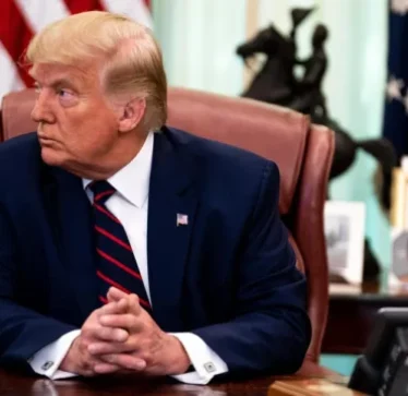 Trump kur nënshkruhej marrëveshja Kosovë-Serbi në Shtëpinë e Bardhë: Pres me padurim që t’i vizitojë në një të ardhme jo të largët