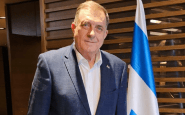 Bosnja ka shpallur fletarrest ndaj tij , Dodik pas Beogradit…