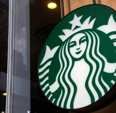 Juria vendosi që Starbucks duhet të dëmshpërblejë një shpërndarës me 50 milionë dollarë