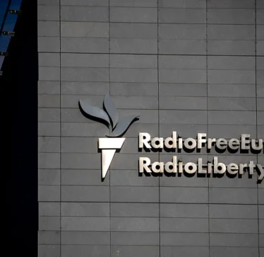 Republika Çeke kërkon nga Bashkimi Evropian të marrë përsipër financimin e Radios Evropa e Lirë