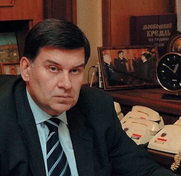 Planifikoi pushtimin, përfundoi në burg: Tani spiuni i Putinit do të negociojë për armëpushim në Ukrainë
