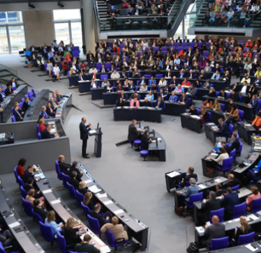 Parlamenti gjerman miraton reformën e rregullave të borxhit, fond gjysmë trilion euro