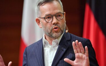 Roth: Kosova na përket neve dhe Evropa i përket Kosovës