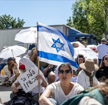 Izrael, mbahen protesta masive kundër qeverisë së Netanyahut