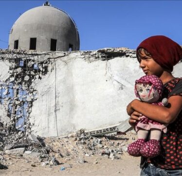 Katari bën thirrje të “kundërshtohet me vendosmëri politika e urisë në Gaza”
