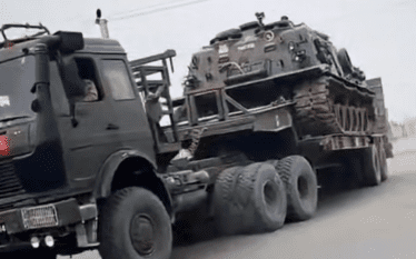 Tanke në horizont: Ushtria e Pakistanit reagon ndaj kërcënimeve nga…