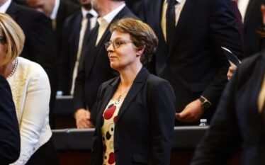 Dikush përmend zgjedhje, dikush formim të institucioneve, Gërvalla nga “Guxo”…