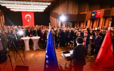 ‘Dita Kombëtare’, Kurti uron komunitetin turk: Pjesë e pandashme e…