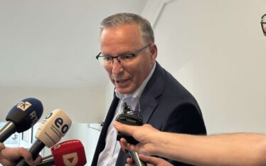 Hamza: PDK kundër vakumit institucional, kërkon trajtim të prioriteteve shtetërore