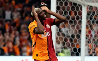 Victor Osimhen e përfundoi sezonin me 37 gola