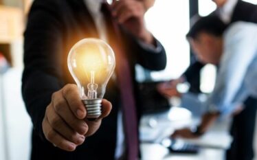 “Kjo është e papranueshme’’ – Bizneset pa kontrata për energji,…