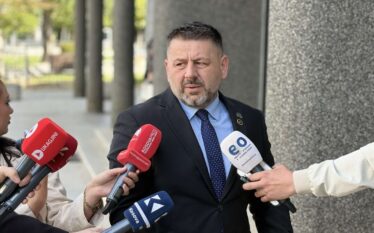 Berisha-AAK: Nuk presim ndonjë rezultat nga takimi i presidentes me…