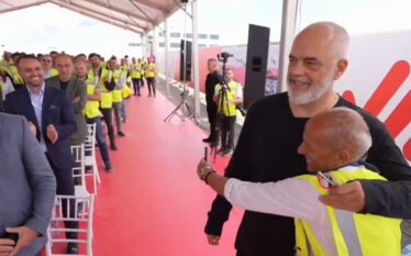 “Clark ishte shpëtimtar i yni”, reagon Rama: Shpëtimtar i juaj…