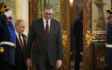 Vuçiq nën kritikë, por edhe Serbia: Plot 25 deputetë britanikë…