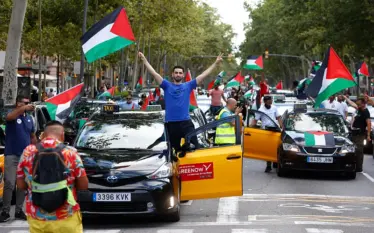 Barcelona ngrihet për Gazën: Qyteti “shkëput” miqësinë me Tel Avivin…