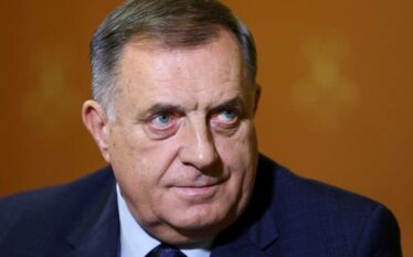Polonia planifikon të ndalojë hyrjen e Dodikut në vend