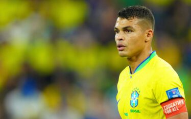Thiago Silva tregon kush do të jenë tre lojtarët favorit…