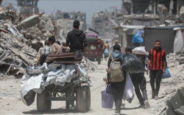 Palestinezët ikin nga Gaza veriore pasi sulmet e reja izraelite…
