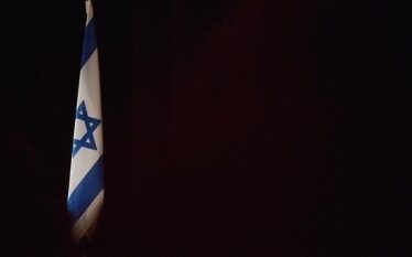 Izraeli kritikon sanksionet e Britanisë të vendosura për shkak të…