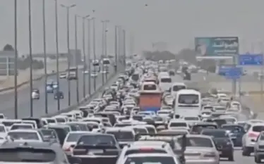Iranianët po largohen nga Teherani