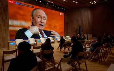 Putinit iu bë pyetja: A po shkon bota drejt Luftës…