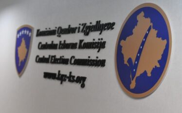 KQZ: Qytetarët mund të ndërrojnë qendrën e votimit nga 28…