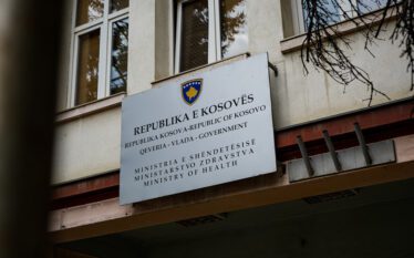 Brenda javës, mbyllen 8 institucione shëndetësore private që operonin pa…
