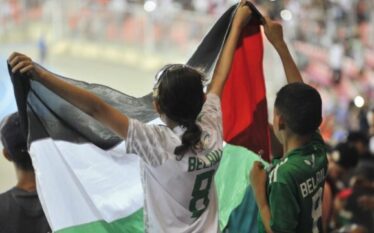 Nga Gërmadhat në Fushën e Gjelbër: Udhëtimi i Palestinës drejt…