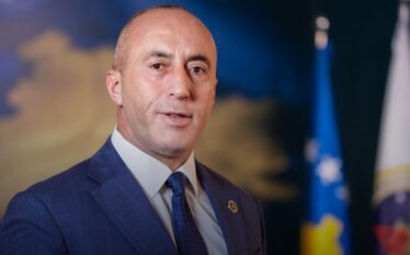 AAK prezanton disa nga kandidatët për kryetarë komunash në zgjedhjet…