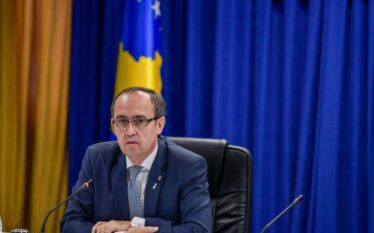 Avdullah Hoti kërkon zgjedhje të reja: Kriza politike nuk zgjidhet…