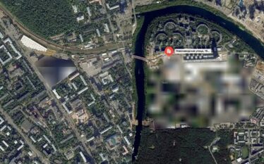 Rusia tenton të fshehë objektet ushtarake – dhe i zbulon…