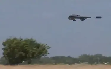 Bombarduesit amerikanë janë kthyer në bazë pas sulmeve ndaj Iranit…