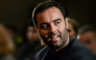 Konjufca i jep rol partisë: Ndalëm copëtimin – e bashkuam…
