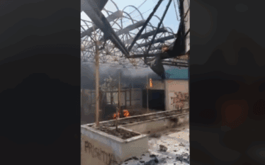 Zjarr i madh në qendrën tregtare “Tregu i Gjelbër” në…